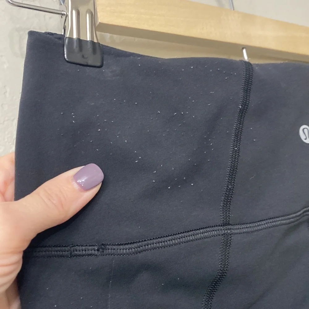 Lululemon black crop leggings size 4 - Picture 7 of 13